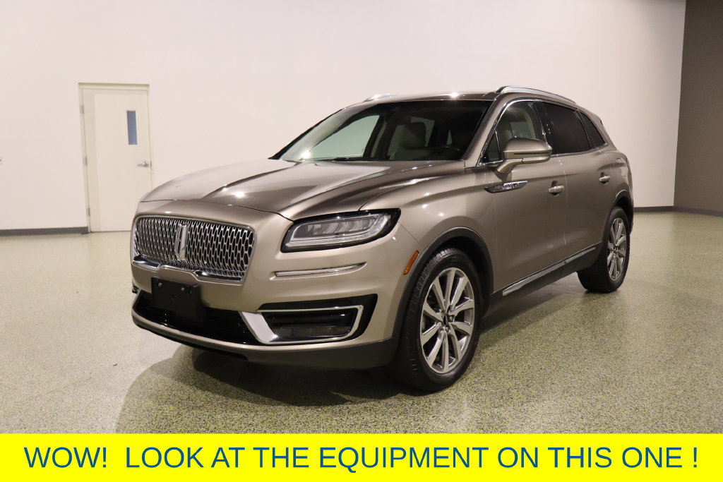 Used 2019 Lincoln Nautilus Select FWD image 4