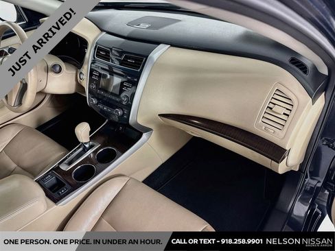 Used 2015 Nissan Altima 2.5 SL w/ Moonroof Package FWD image 29