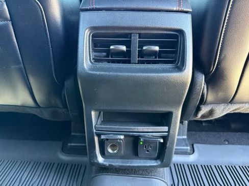 Certified 2020 Ford Edge ST-Line FWD image 37