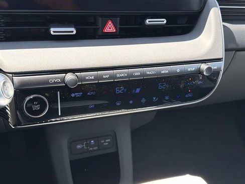 New 2026 Hyundai Ioniq 5 SEL RWD image 24