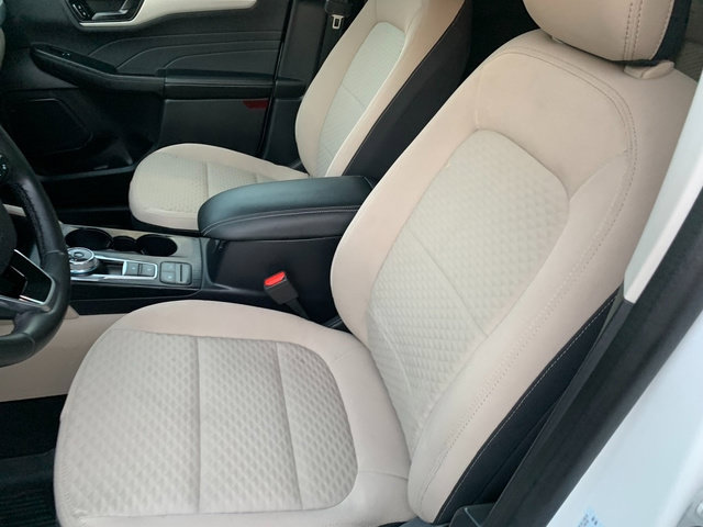 Certified 2022 Ford Escape SE w/ Convenience Package AWD/4WD image 16