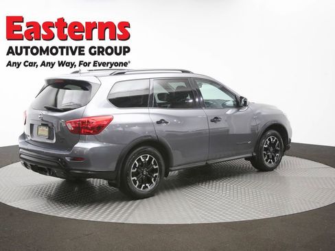 Used 2020 Nissan Pathfinder SL AWD/4WD image 48