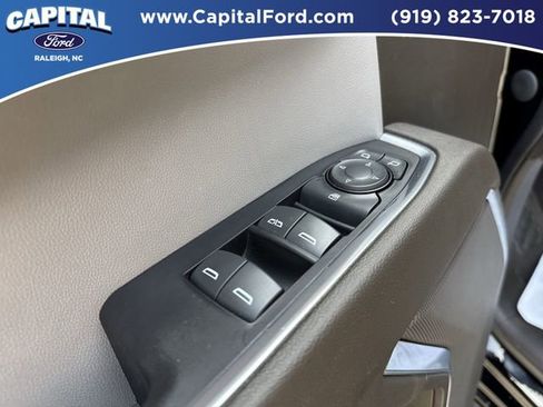 Used 2022 Chevrolet Silverado 1500 LT w/ Z71 Off-Road Package image 20