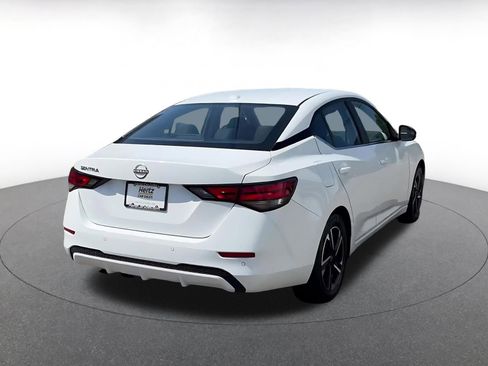 Used 2025 Nissan Sentra SV FWD image 15