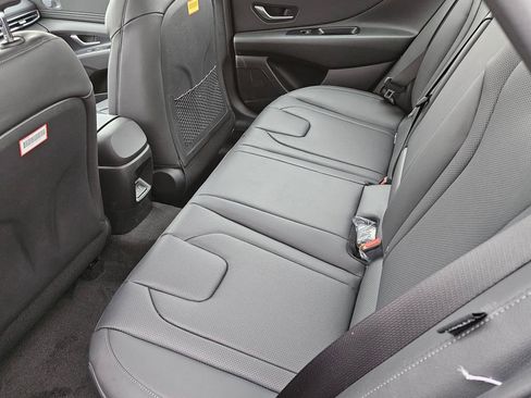 New 2026 Hyundai Elantra Limited FWD image 13