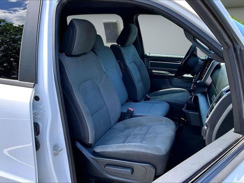 Used 2023 RAM 1500 Big Horn AWD/4WD image 30