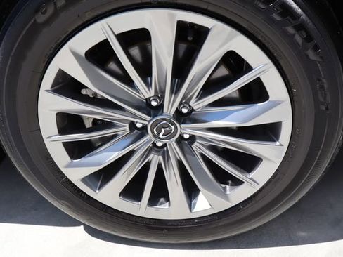 Used 2024 MAZDA CX-90 Plug-In Hybrid w/ Preferred AWD/4WD image 47