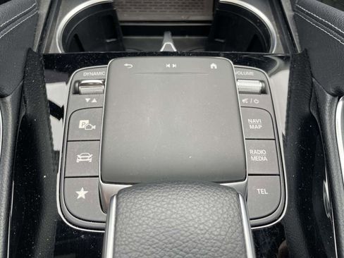 Used 2021 Mercedes-Benz GLE 350 4MATIC image 29