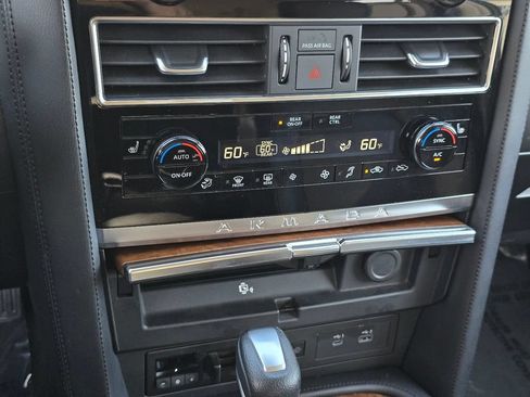 Used 2024 Nissan Armada SL w/ Captain's Chairs Package RWD image 28