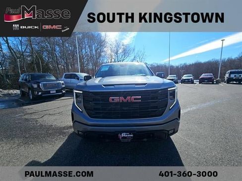 Used 2023 GMC Sierra 1500 Elevation w/ Elevation Premium Package image 9