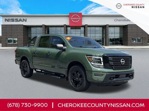 Certified 2024 Nissan Titan SV w/ SV Bronze Edition Package AWD/4WD image 1