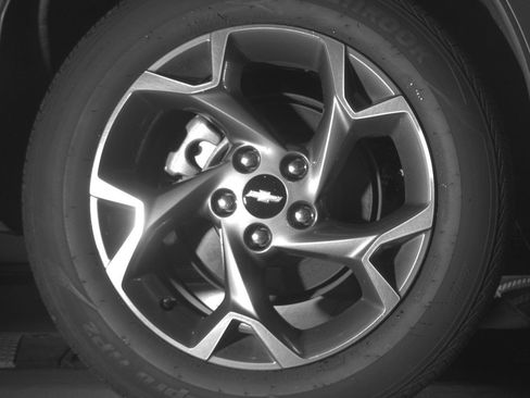 Used 2025 Chevrolet Trax LT w/ LT Convenience Package FWD image 15