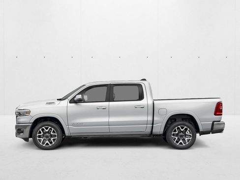 New 2026 RAM 1500 Laramie AWD/4WD image 3