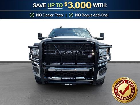 Used 2022 RAM 3500 Tradesman AWD/4WD image 11