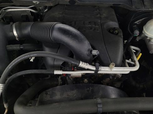 Used 2015 RAM 1500 Big Horn image 30