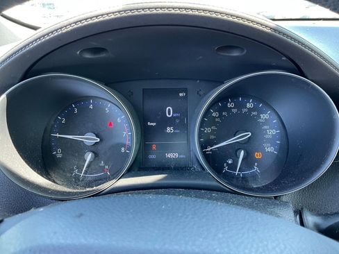 Used 2019 Toyota C-HR LE FWD image 12