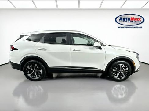 Used 2023 Kia Sportage EX AWD/4WD image 9