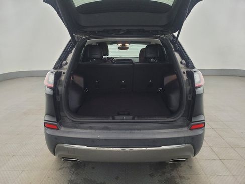 Used 2019 Jeep Cherokee Limited image 29