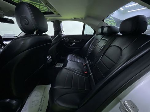 Used 2018 Mercedes-Benz C 300 4MATIC Sedan w/ Premium Package image 27