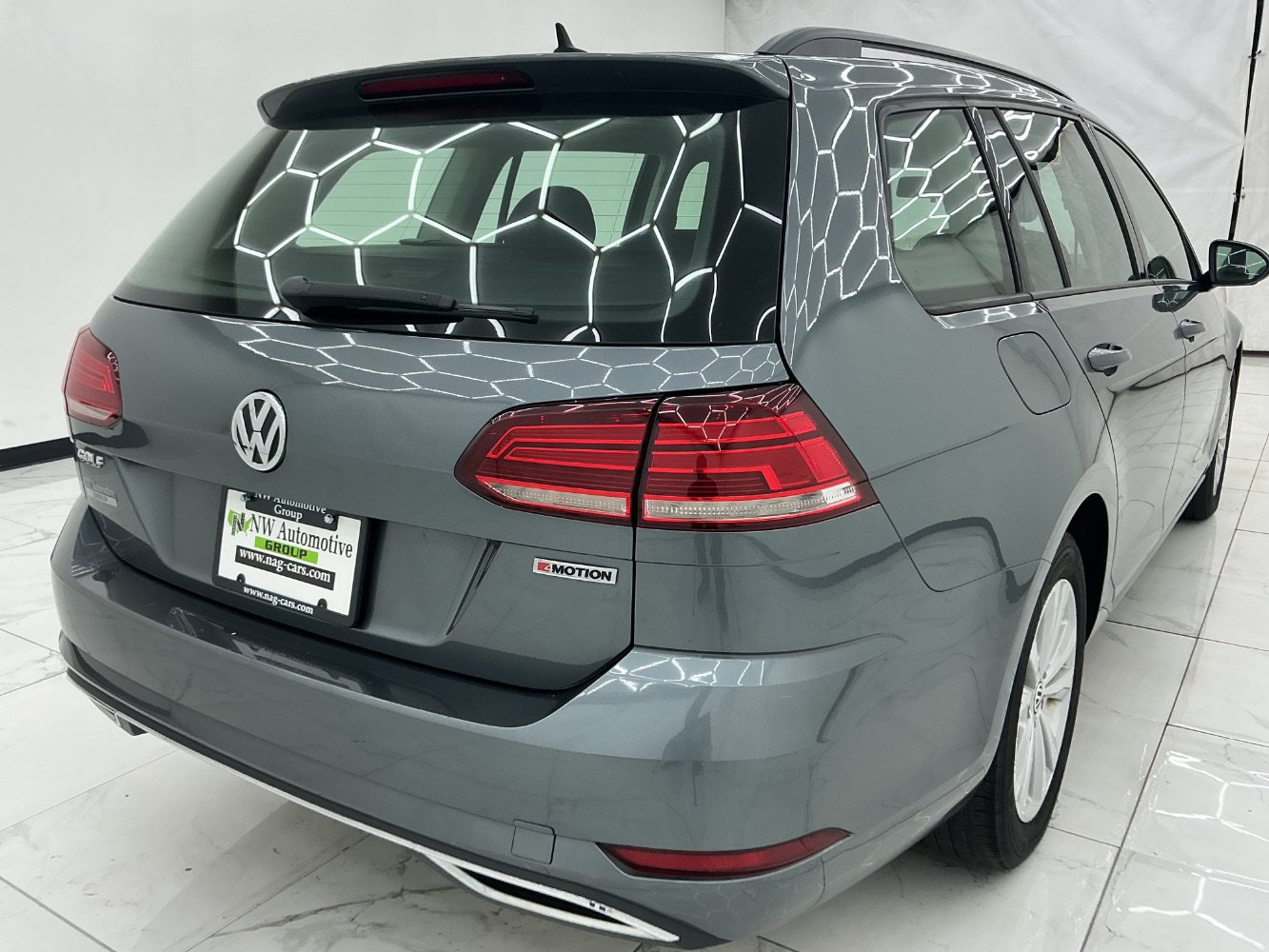 Used 2019 Volkswagen Golf S AWD/4WD image 8