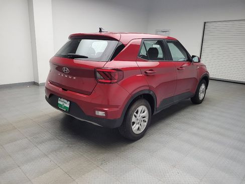 Used 2021 Hyundai Venue SE FWD image 9