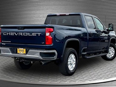 Used 2022 Chevrolet Silverado 2500 LT w/ Convenience Package AWD/4WD image 6
