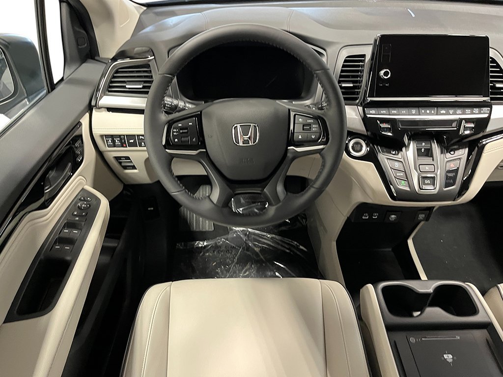 New 2027 Honda Odyssey Touring image 14
