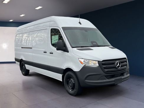 New 2026 Mercedes-Benz Sprinter 2500 image 5