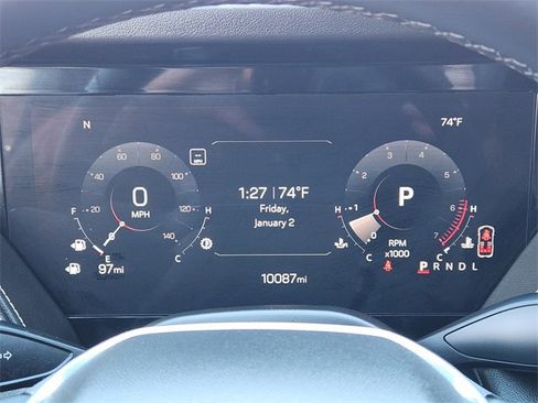 Used 2025 GMC Yukon Elevation image 11