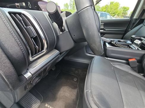 Used 2025 Ford Expedition Max Platinum w/ Driver's Package AWD/4WD image 11