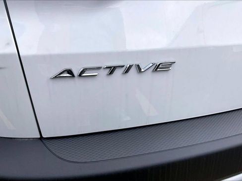 Certified 2022 Ford Escape S AWD/4WD image 7