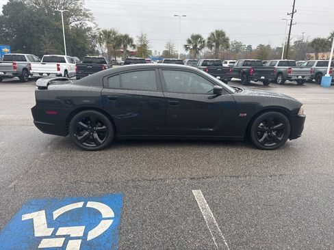 Used 2014 Dodge Charger R/T w/ Blacktop Package image 7