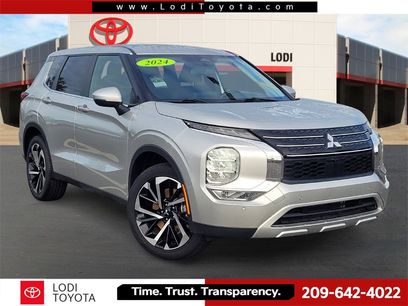 Used 2024 Mitsubishi Outlander SE