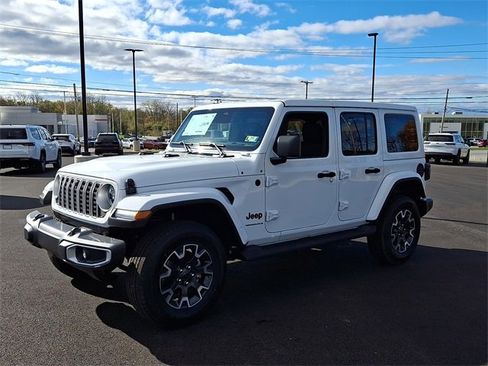 New 2026 Jeep Wrangler Sahara image 6