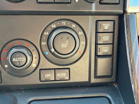 Used 2009 Land Rover Range Rover Sport Supercharged AWD/4WD image 30
