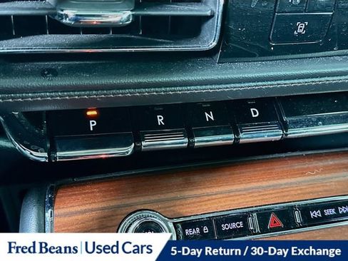 Used 2022 Lincoln Aviator Reserve w/ Elements Package Plus AWD/4WD image 24