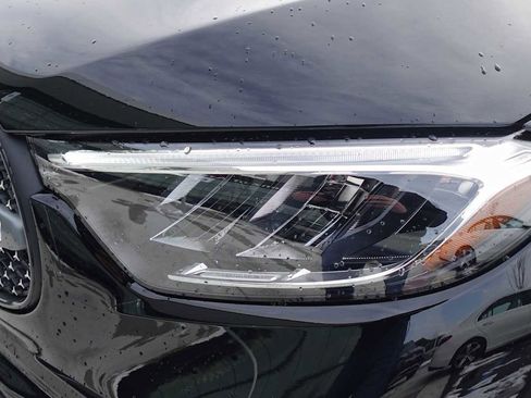 Used 2026 Mercedes-Benz GLC 300 4MATIC image 54