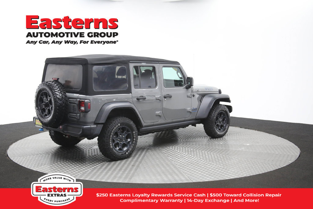 Used 2023 Jeep Wrangler Unlimited w/ Cold Weather Group AWD/4WD image 44