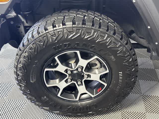 Used 2022 Jeep Wrangler Unlimited Rubicon AWD/4WD image 10