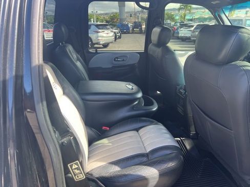 Used 2003 Ford F150 Harley-Davidson image 7