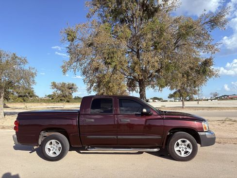 Used 2005 Dodge Dakota SLT w/ Trailer Tow Group RWD image 45