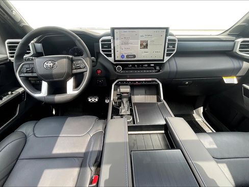 New 2025 Toyota Tundra Platinum image 6