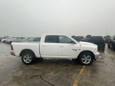 Used 2019 RAM 1500 Big Horn AWD/4WD image 5