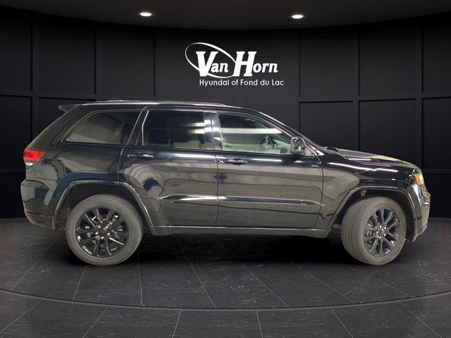 Used 2020 Jeep Grand Cherokee Altitude AWD/4WD image 8