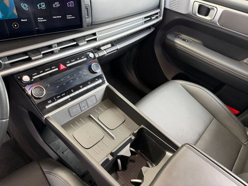 Used 2025 Hyundai Santa Fe SEL image 44