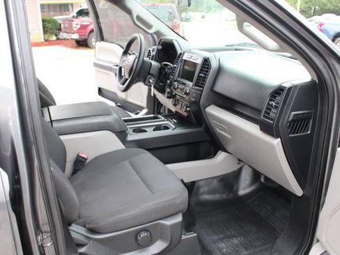 Used 2018 Ford F150 XL w/ Equipment Group 101A Mid AWD/4WD image 19