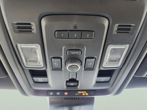 Used 2024 GMC Yukon XL Denali Ultimate w/ LPO, Floor Liner Package AWD/4WD image 20