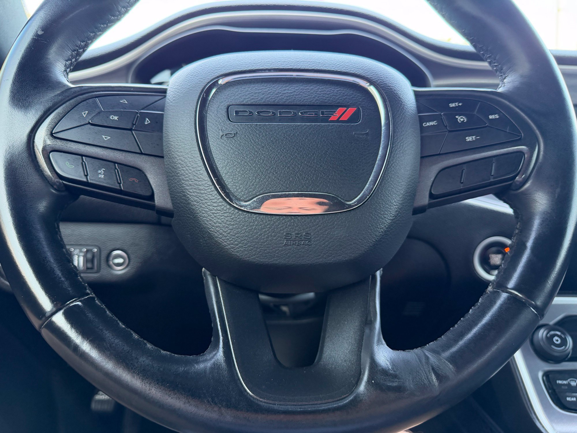 Used 2019 Dodge Challenger SXT RWD image 14