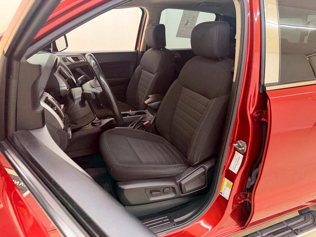 Used 2019 Ford Ranger XLT w/ Equipment Group 302A Luxury AWD/4WD image 17