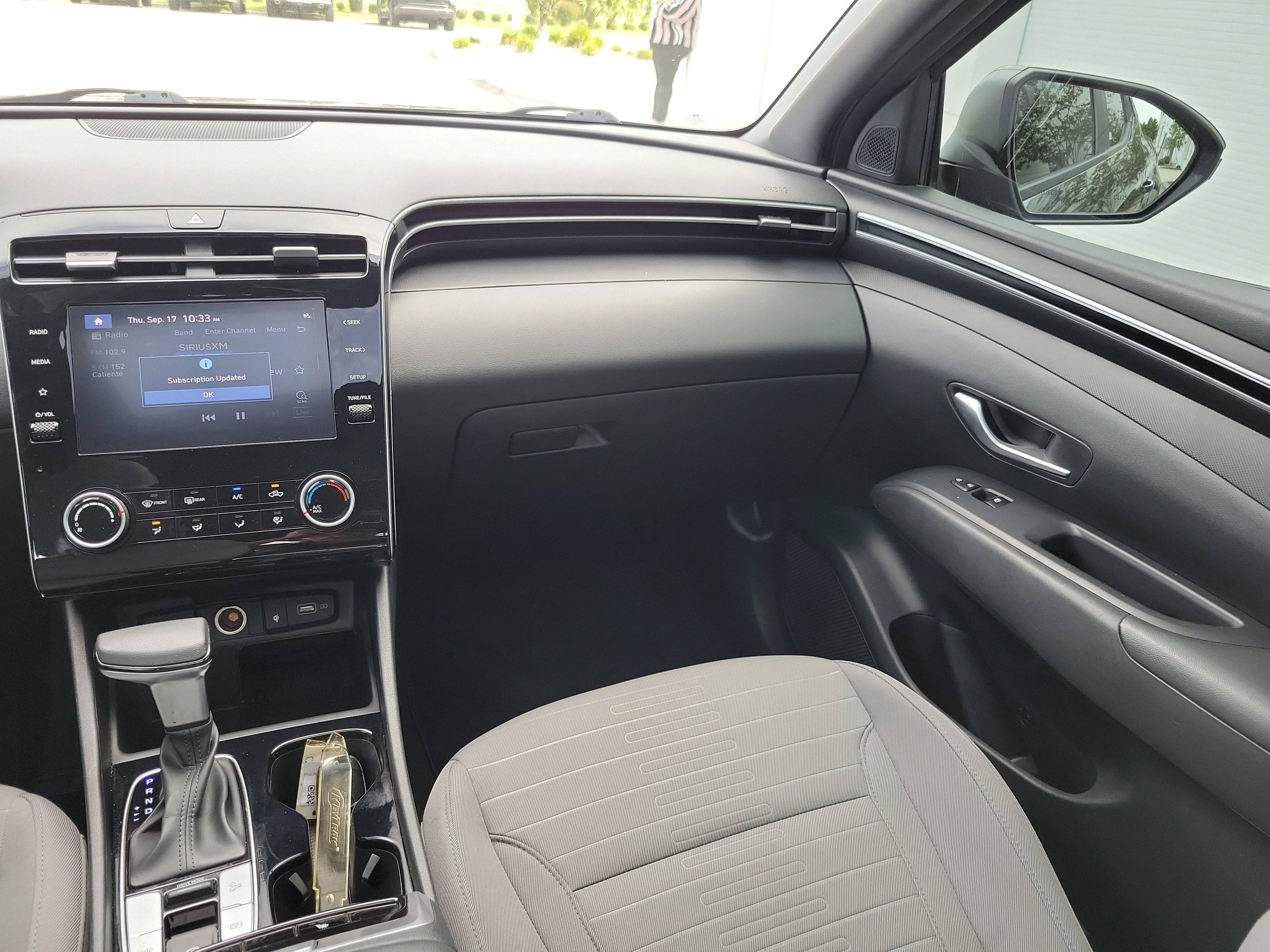 Used 2022 Hyundai Santa Cruz SEL w/ Activity Package FWD image 19